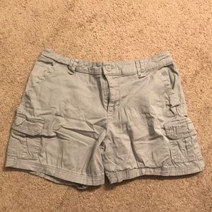 St. John’s Bay shorts, gray